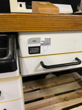 Laden Sie das Bild in den Galerie-Viewer, Freuding Einzelarbeitsplatz, Arbeitstisch, Arbeitsplatz, Labortisch