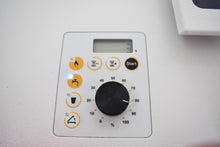 Charger l'image dans la galerie, BEGO Fornax T Gussschleuder, Induktions-Schmelzeinrichtung BJ.2020