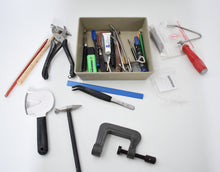 Laden Sie das Bild in den Galerie-Viewer, Verschiedene Instrumente