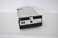 Charger l'image dans la galerie, Freuding Labors AT Absauganlage, Untertischabsaugung