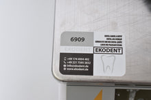 Laden Sie das Bild in den Galerie-Viewer, Klasse 4 Dental Waage