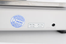 Laden Sie das Bild in den Galerie-Viewer, Klasse 4 Dental Waage