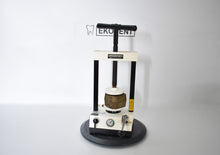 Laden Sie das Bild in den Galerie-Viewer, Wassermann Hydraulikpresse mit Küvetten