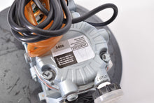 将图片加载到图库查看器，Gast  Vakuumpumpe