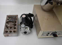 Laden Sie das Bild in den Galerie-Viewer, Heraeus Kulzer, GL-G 97 Druck Gießgerät mit Vakuumpumpe &amp; Zubehör