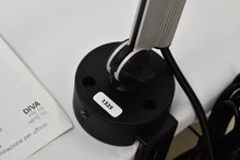 Laden Sie das Bild in den Galerie-Viewer, Waldmann Arbeitsplatzleuchte, Labor Tischlampe Porsche Design